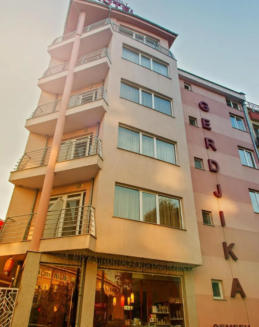 Family Hotel Gerdjika Plovdiv 3*,